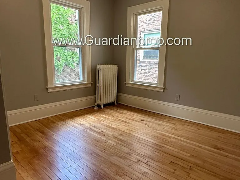2316-2318 Harriet Avenue S — Photo 7