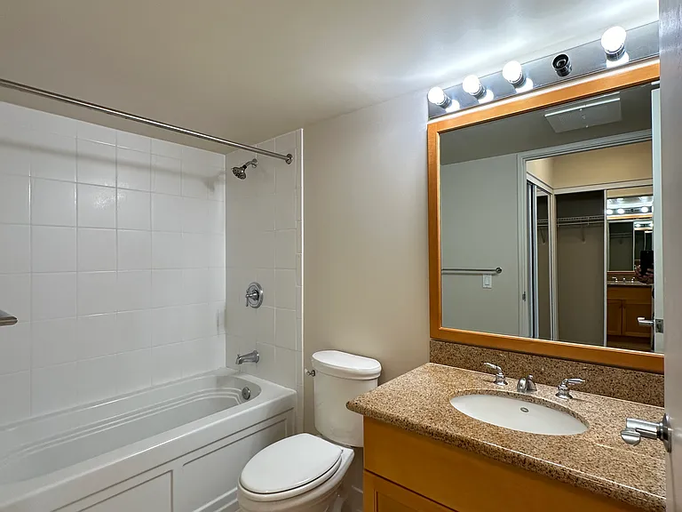 1296 Kapiolani Blvd #3002 — Photo 6