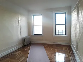 Rented by New York Residence