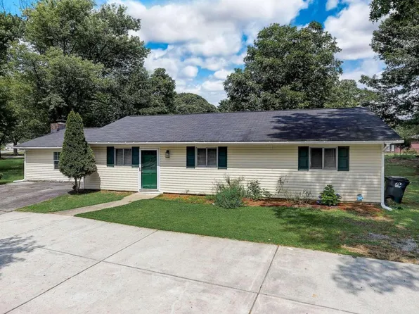 1814 North Rd, Snellville, GA 30078