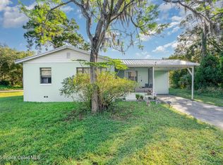 2627 Myrtle Ave, Mims, FL 32754