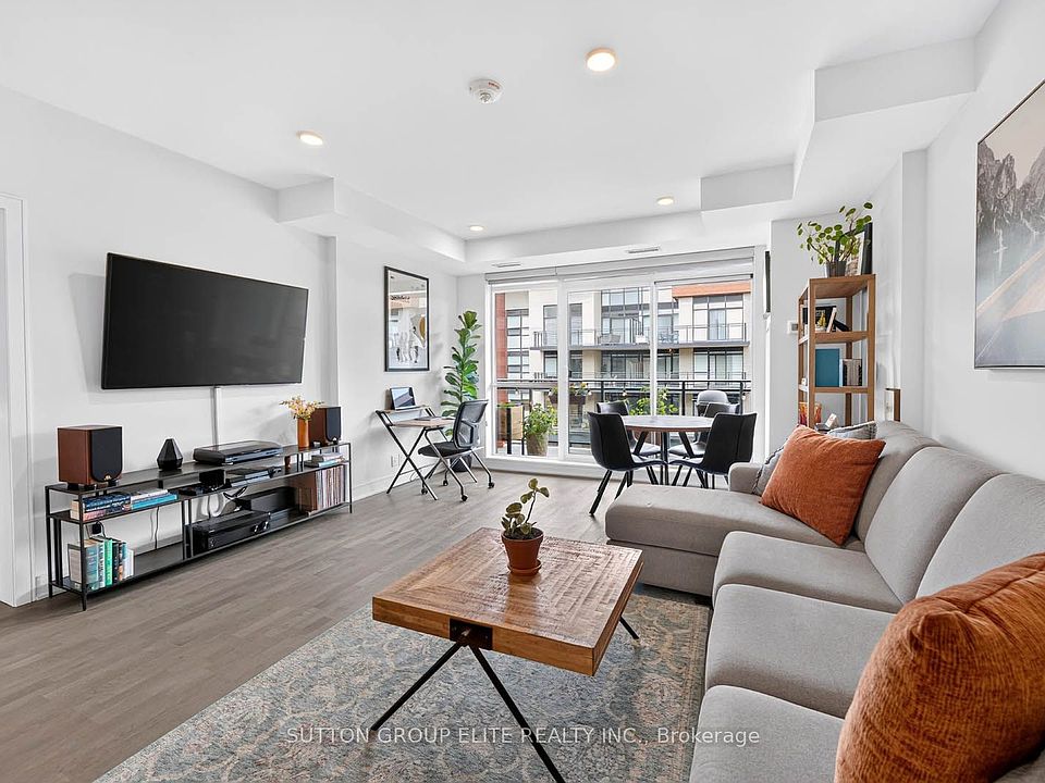 1st image of 1575 Lakeshore Rd W #344