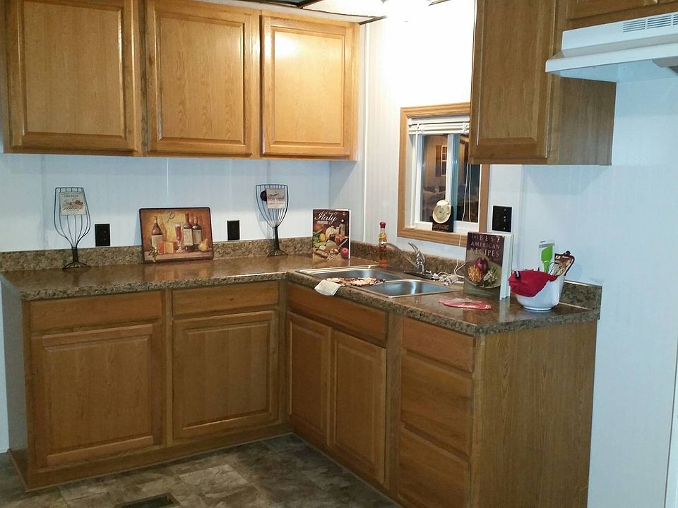 1st image of 3811 Shawnee Dr