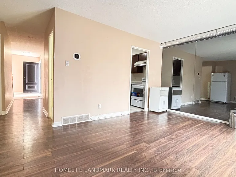 403 Keats Way #2 — Photo 9