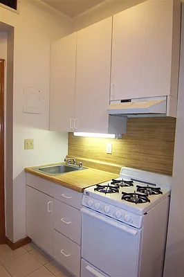 Rented by Susan Finkel, LREB | media 27