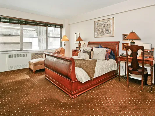 Rented by Sotheby's International Realty | media 6