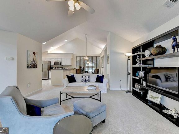4th image of 3097 Oakside Cir