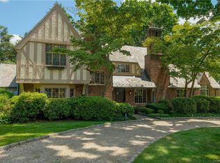 2 Eastway, Bronxville, NY 10708