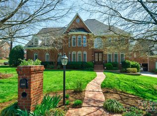 2203 Humberview Ln, Charlotte, NC 28270