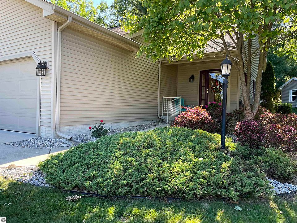 1st image of 1199 Terrace Bluff Dr