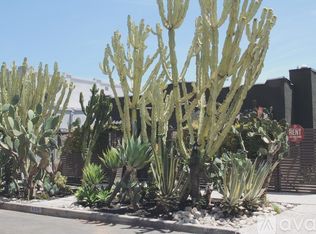 926 Micheltorena St, Los Angeles, CA 90026