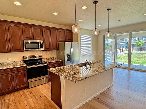 5th image of 21939 E Stanford Cir