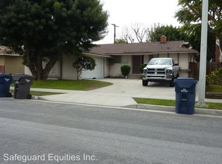 5192 Sparrow Dr, Huntington Beach, CA 92649