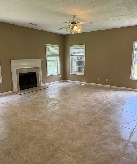 2239 Baker Carter Dr — Photo 2