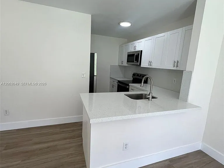 2685 W 66th St #12-20 — Photo 31