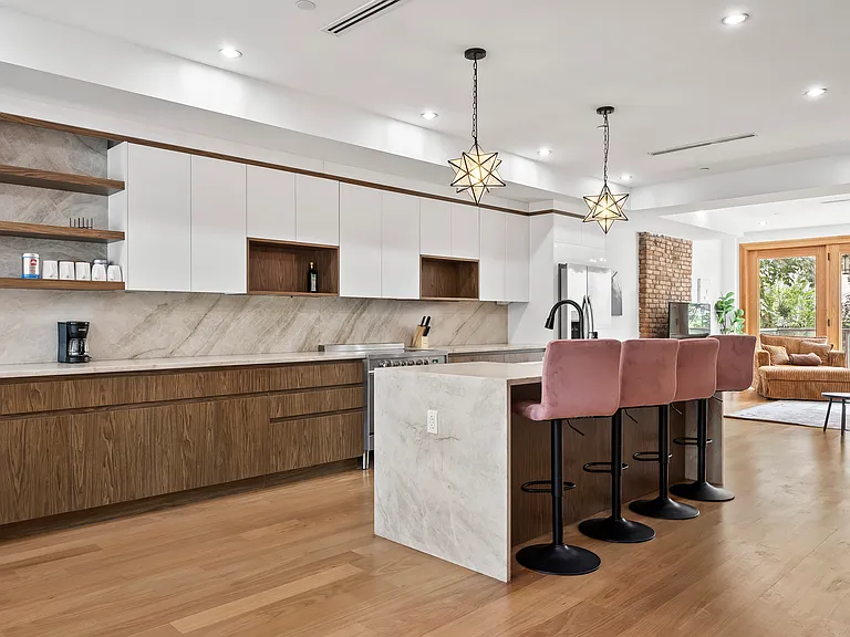942 Pacific St #2 — Photo 9