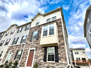 321 Poplar Leaf Way, Cary, NC 27519