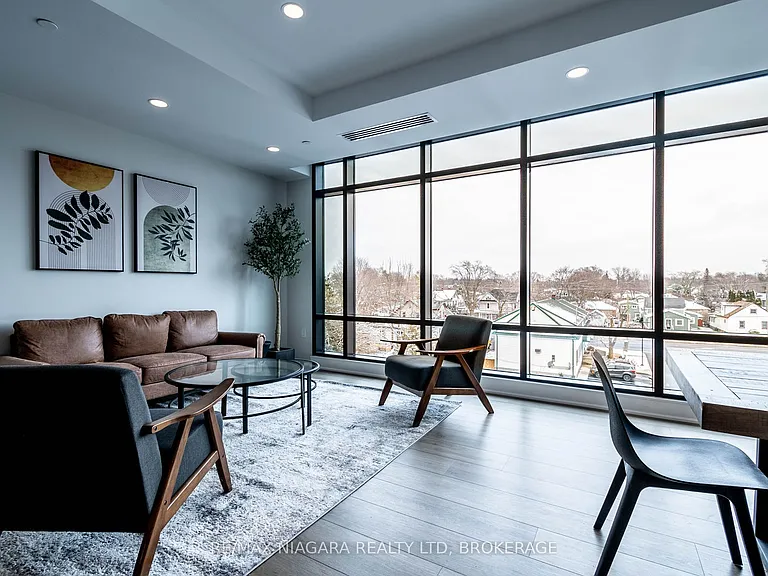 3998 Victoria Ave #111 — Photo 18