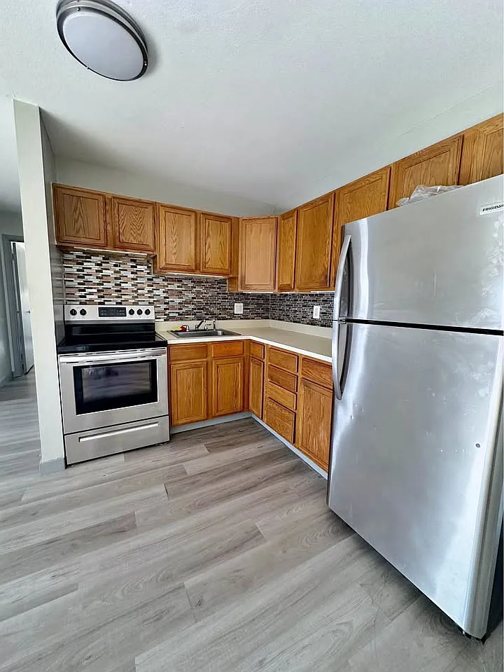 1 bed, 600 sqft, $1,350 — Photo 1