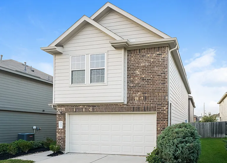 16906 Lacey Bell Ln — Photo 3