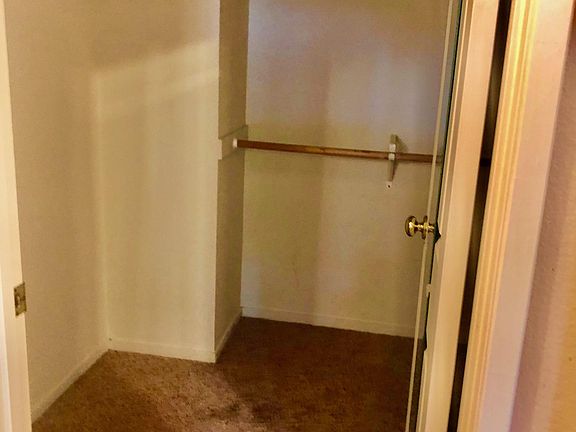 5th image of 102 Lembi Dr #1