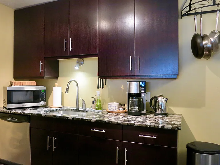 998 W Beaver Creek Blvd #B208 — Photo 4