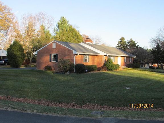 2nd image of 2214 Brookfield Dr