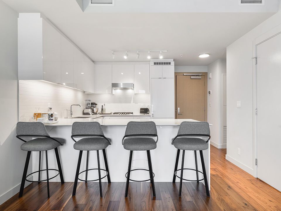 1st image of 10360 102nd St NW #4103