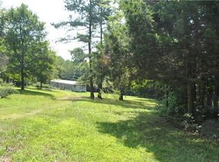 646 Grays Chapel Rd, Cunningham, TN 37052