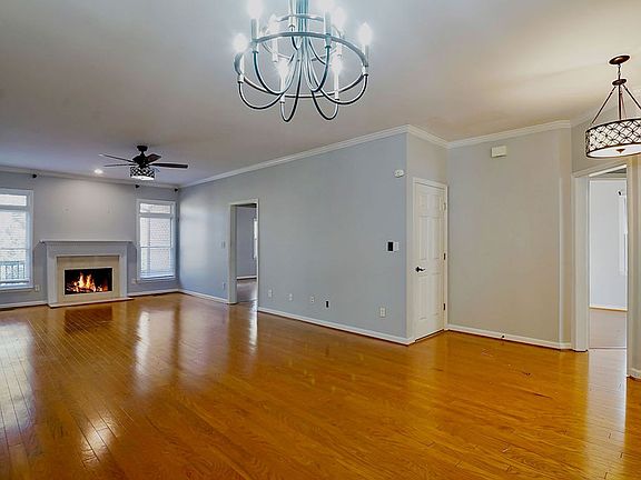 5th image of 1205 Ivy Brook Cir