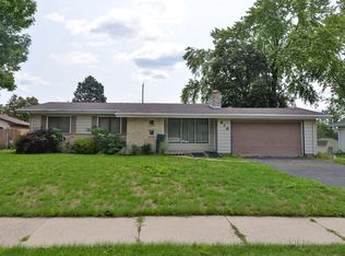 416 Dardis Dr, Burlington, WI 53105