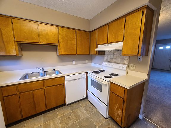 5th image of 7086 Ponce De Leon Ave #1