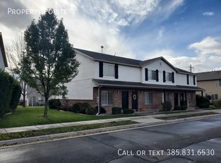 1561 S 2000 W APT C, Syracuse, UT 84075