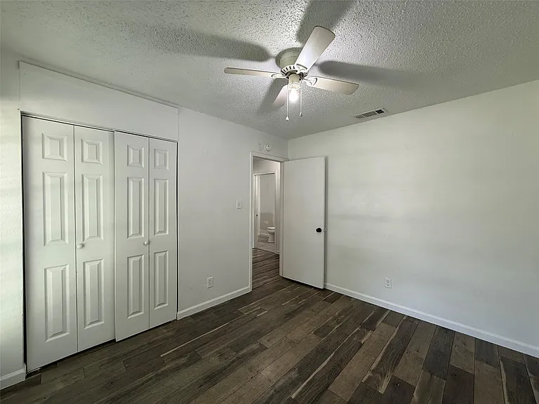 6204 Dove Springs Cir — Photo 11