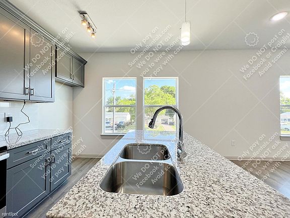 5th image of 4425 Brinkley St #B