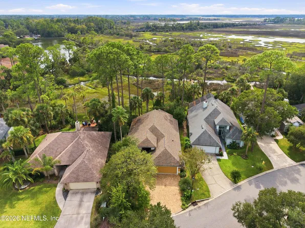 1996 GREEN HERON Point, Jacksonville Beach, FL 32250