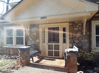 296 Savannah Dr #B, Sylva, NC 28779
