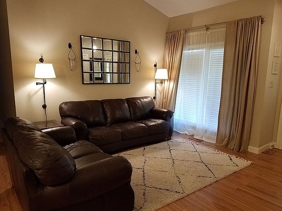 5th image of 1419 Crescent Ct