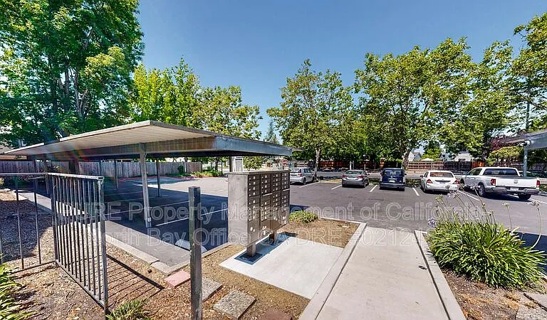 1450 E Cotati Ave #20 — Photo 2