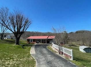 88 Applegate Spur, Booneville, KY 41314