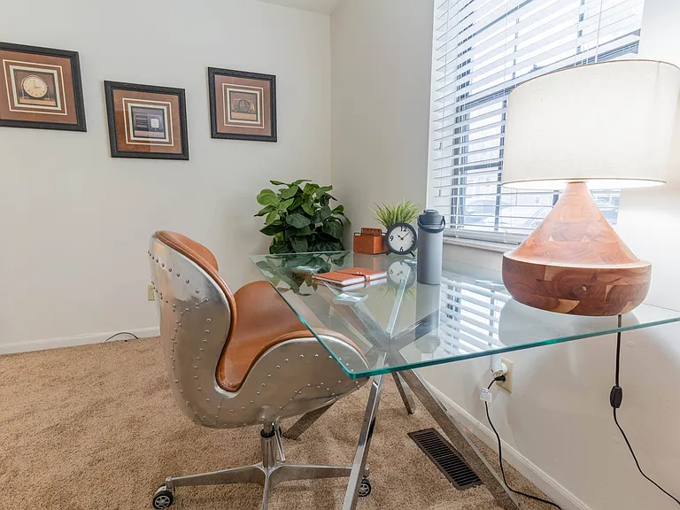 The Court at Sandstone Apartments — Photo 18