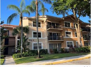 8701 Wiles Rd #203, Coral Springs, FL 33067