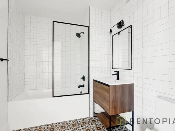 668 Bushwick Avenue image 5 of 7