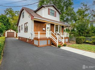 201 Harvard Ave, Metuchen, NJ 08840