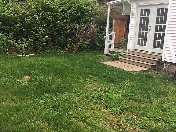 2nd image of 10 Green Ct