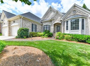 9 Windrock Way, Greensboro, NC 27455
