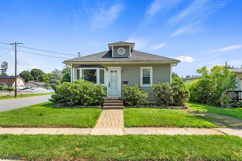 1st image of 43 Mason Ave