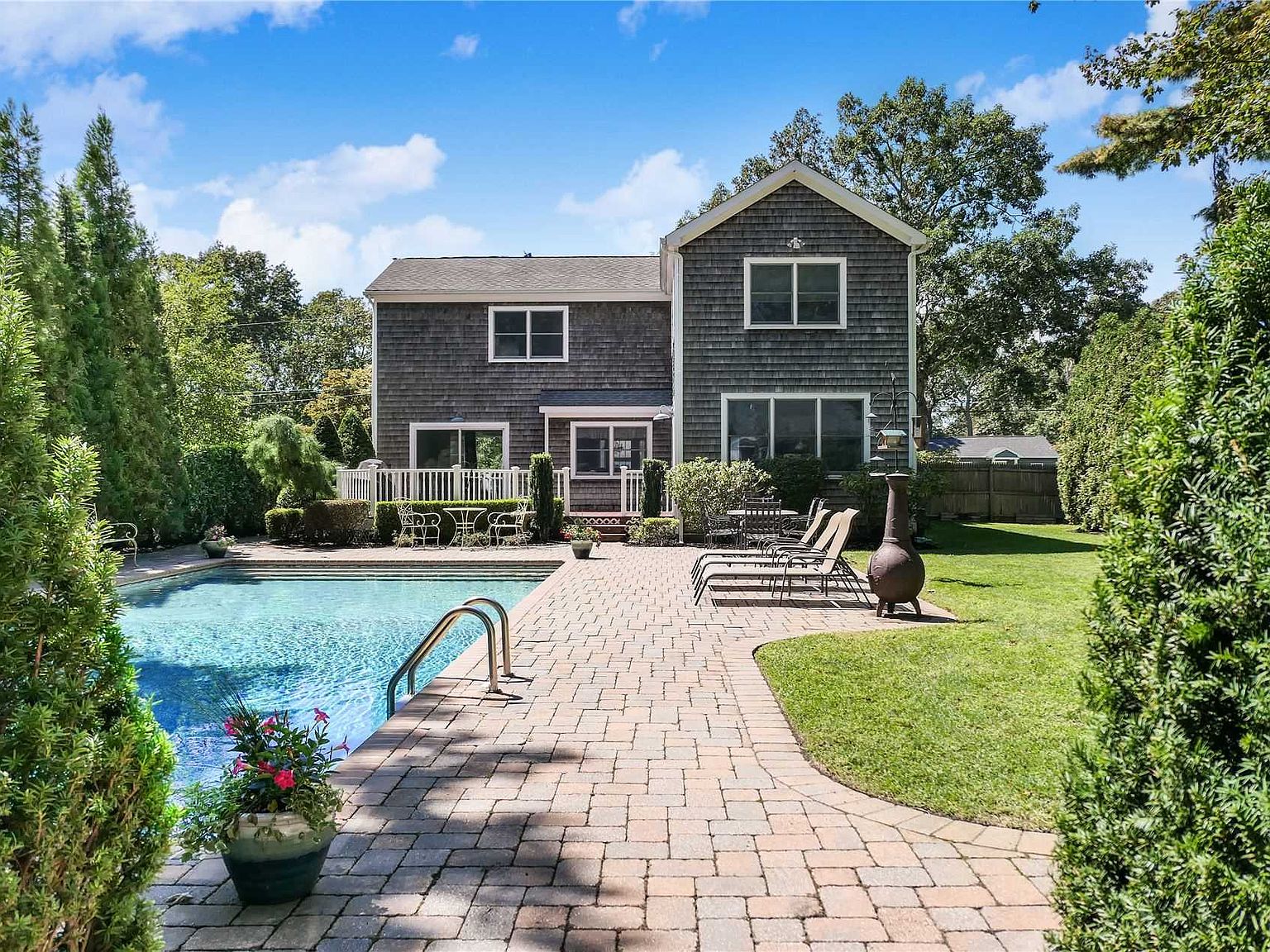 77 Country Club Rd, Bellport, NY 11713 Zillow