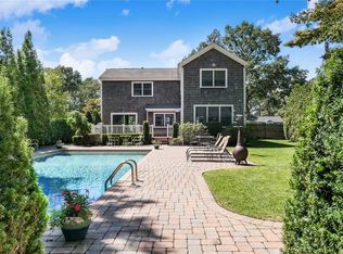 77 Country Club Rd, Bellport, NY 11713