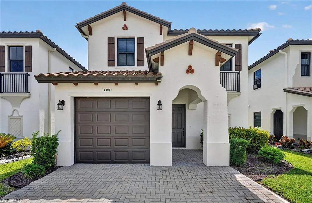 Building Photo - 8951 Madrid Cir